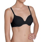 Triumph Stepy Soft WHP. En snygg T-Shirt Bh med mjuk vaddering. Mjuka byglar som knappt syns, en perfekt vardags Bh!

Material: 80% polyamid, ...